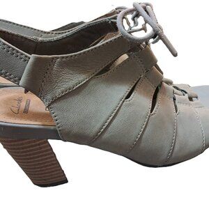 Clarks Banoy Waneta Tan Lace Up 3 1/2" Heel Soft Cushion Sandles Size 7 Leather